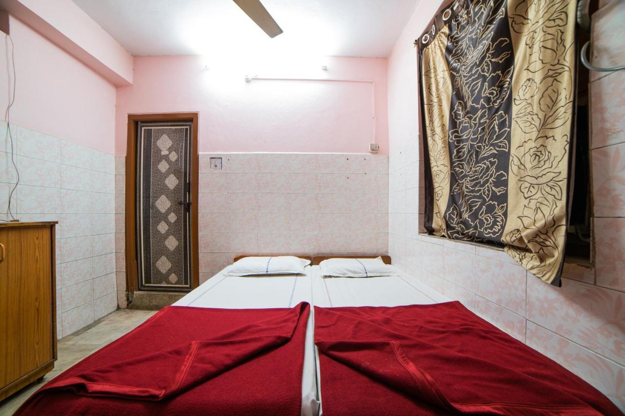 Hotel O Sree Radha Lodge Near Snow World Secundurabad Exterior foto