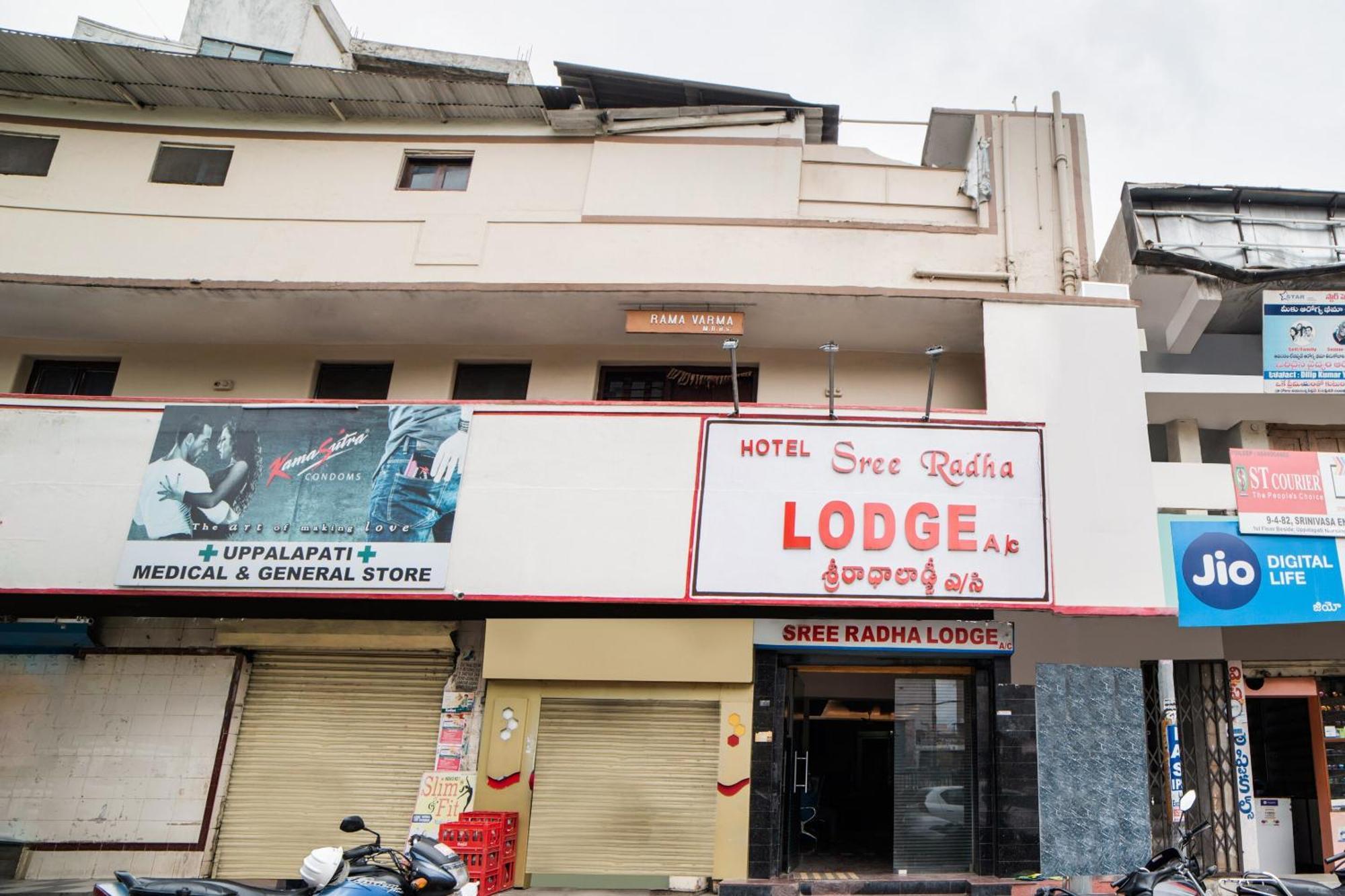 Hotel O Sree Radha Lodge Near Snow World Secundurabad Exterior foto